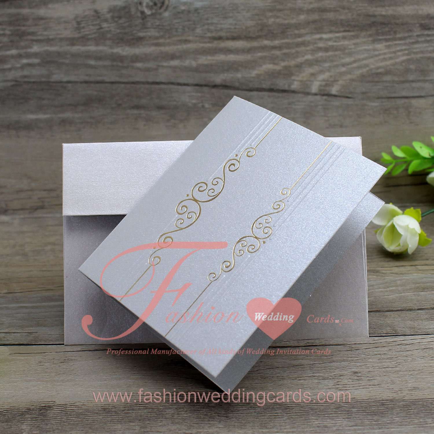 Simple Silver Greeting Card Ideas for Wedding